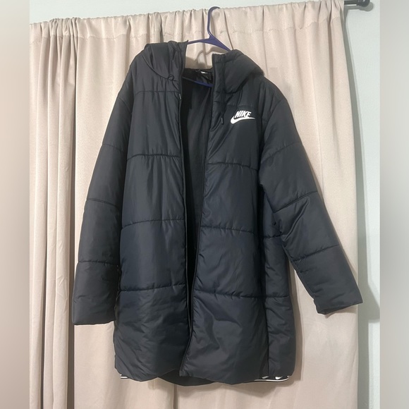 Nike Jackets & Blazers - NIKE Woman’s  Hooded Puffer Coat